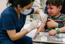 چرا رگ‌ گیری در کودکان دشوار است؟